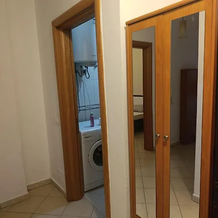 Appartement Pta - Spacious 2 - Balcony Tirana
